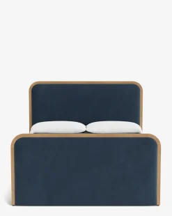 Ainsworth Bed