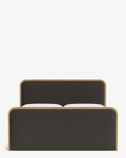 Ainsworth Bed