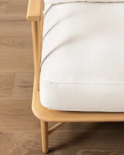 Alma Lounge Chair