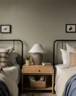 Baxter Nightstand
