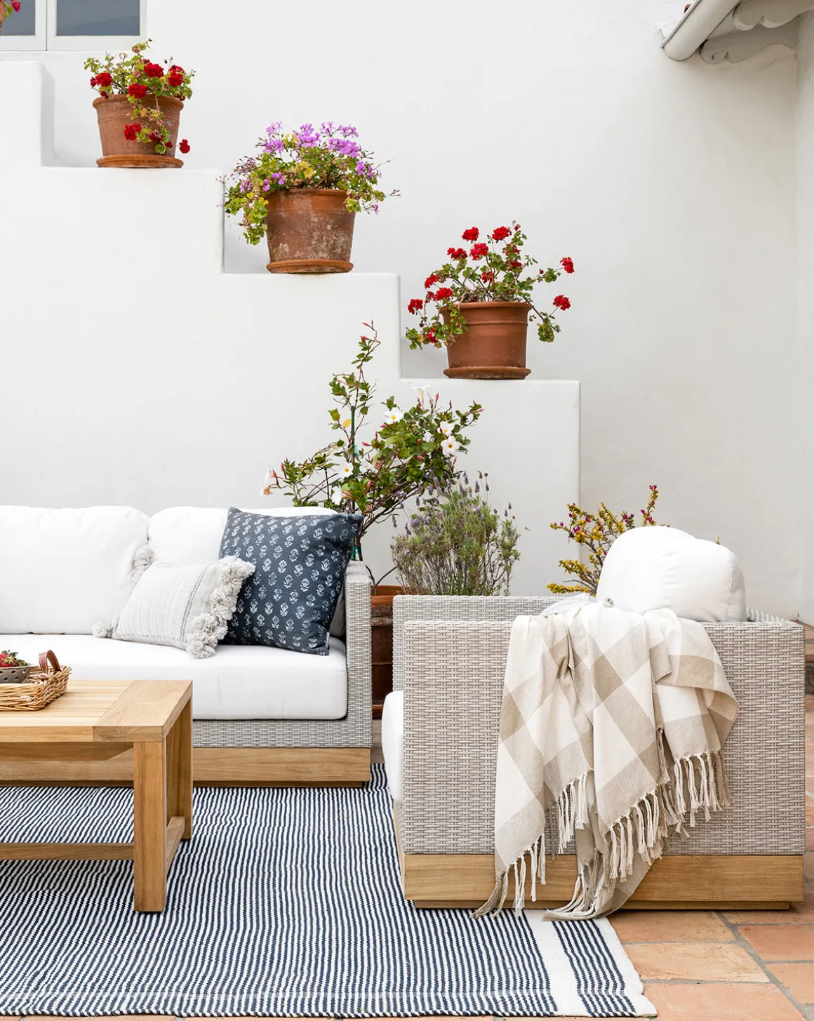 Berdine Wicker Outdoor Chair