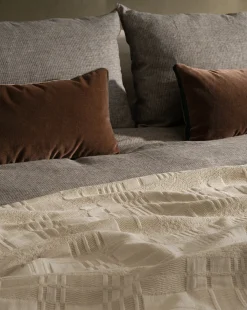 Chamberlain Coverlet