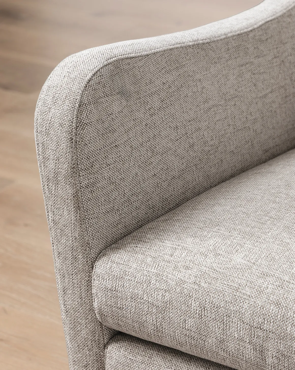 Commodore Lounge Chair