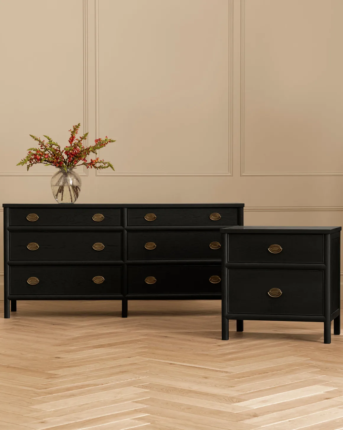 Edward Nightstand