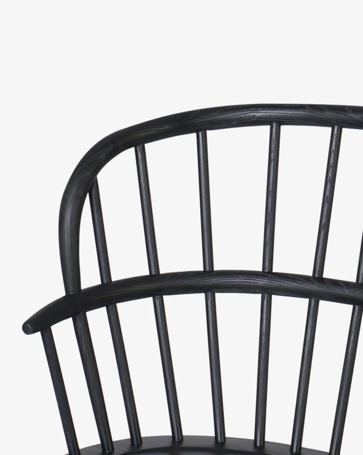Elysia Bench