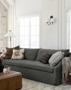 Everleigh Slipcover Sofa 96.5"