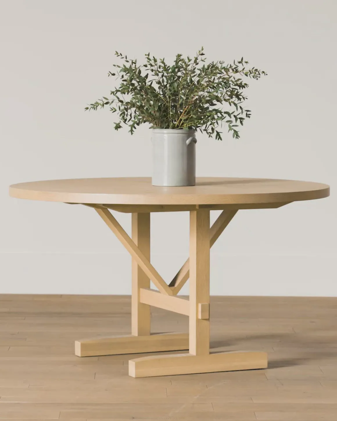 Giselle Round Table