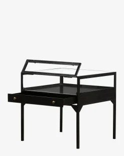 Harry Nightstand