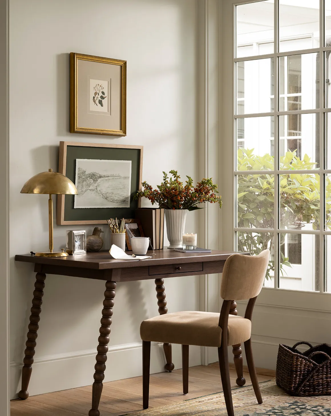Heathcliff Desk