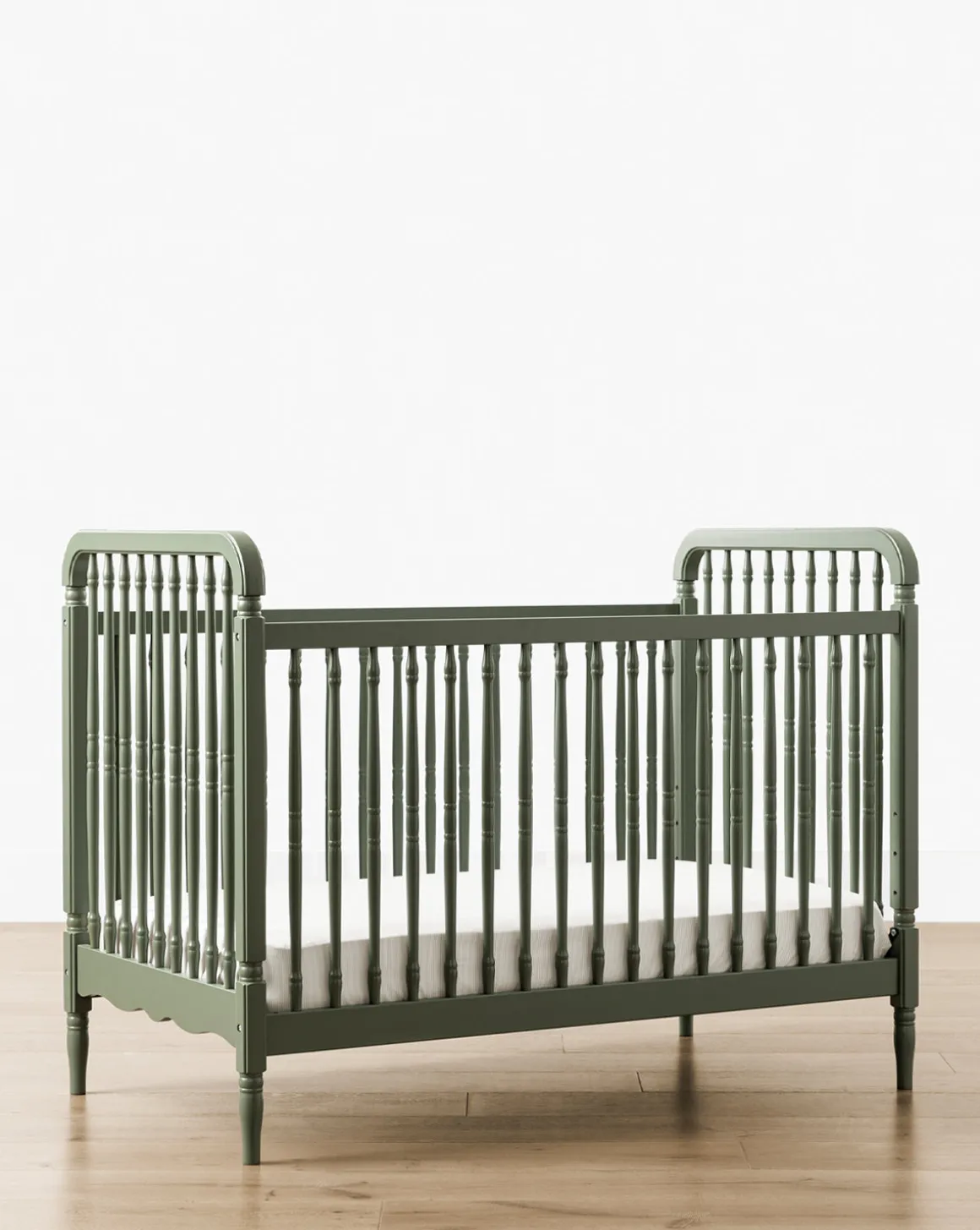 Liberty 3-in-1 Convertible Spindle Crib w/Toddler Bed Conversion Kit
