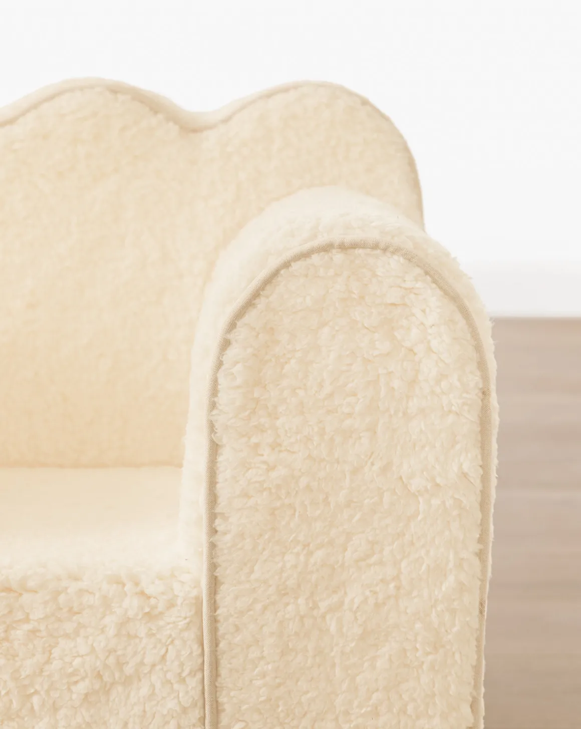 Luciana Kids Chair