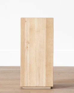 Marlow Pedestal