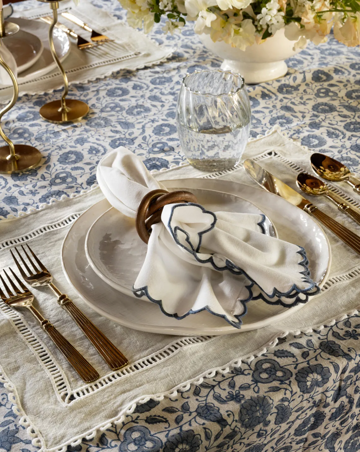 McNully Flatware (Set of 5)