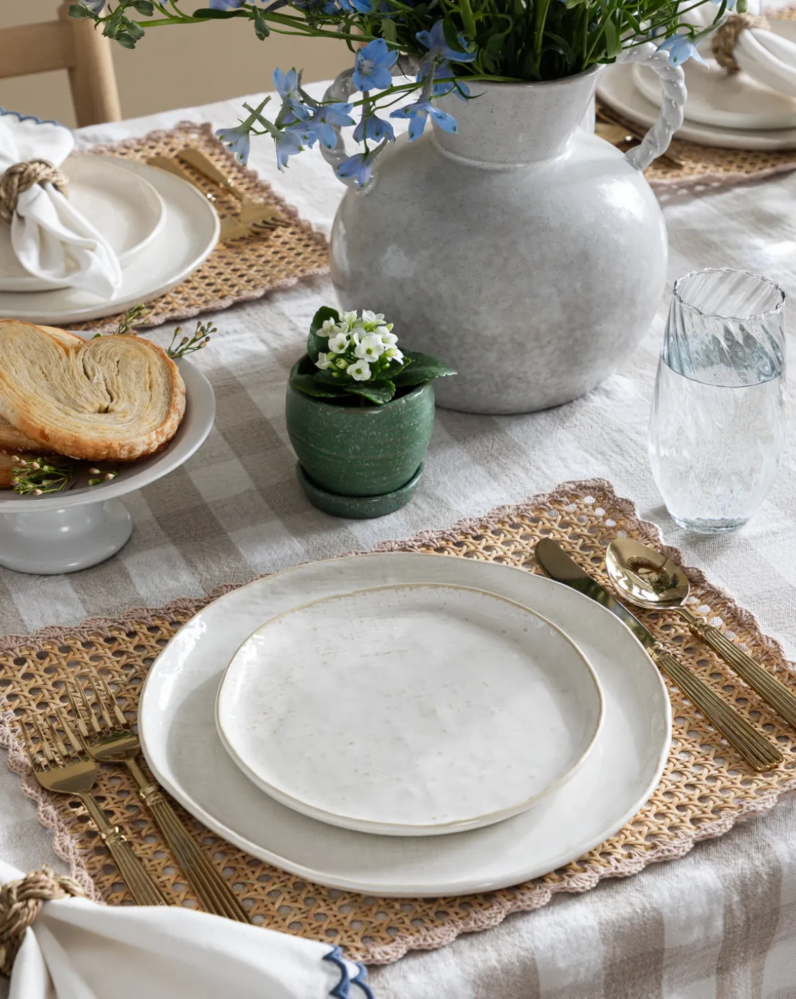 McNully Flatware (Set of 5)
