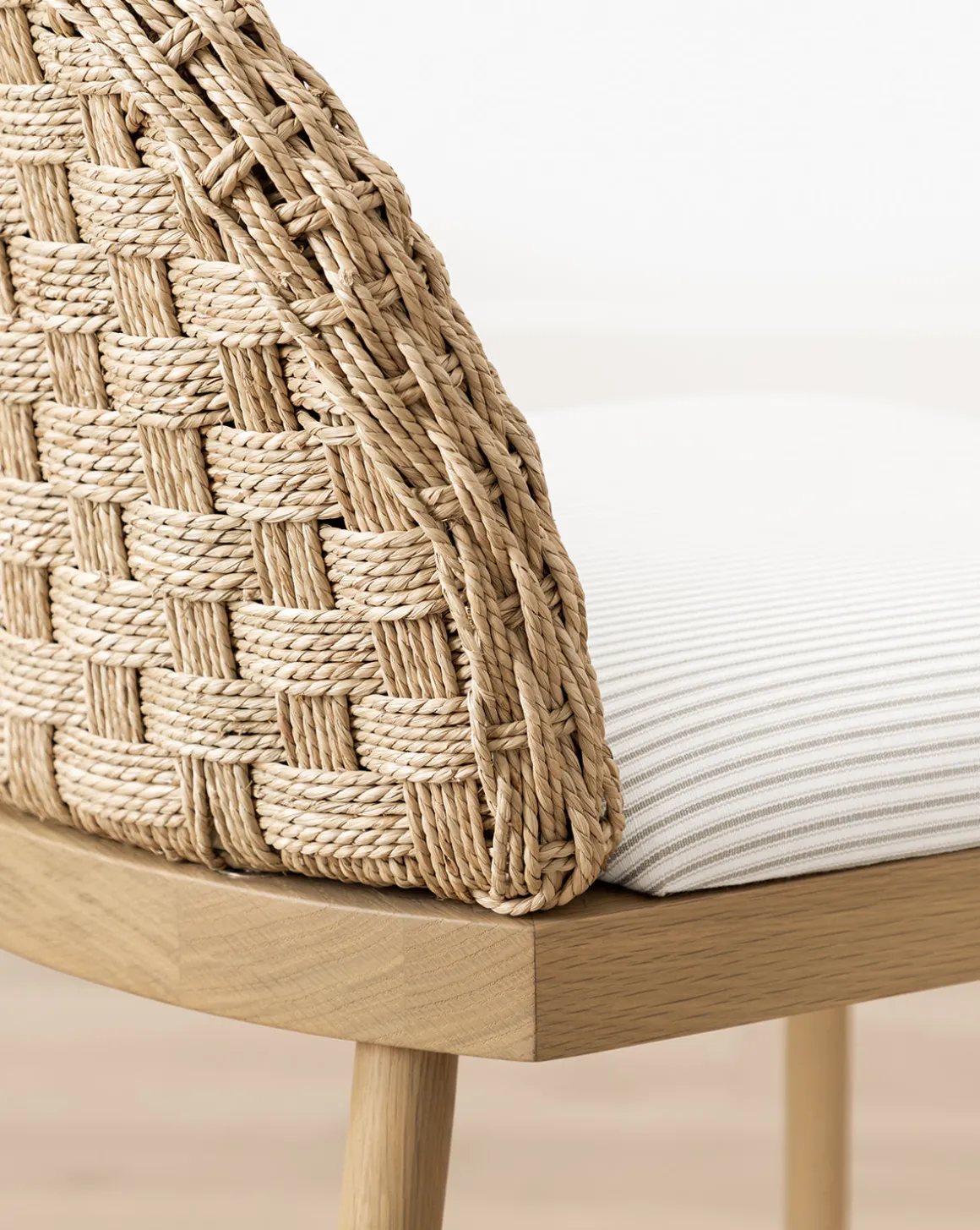 Molly Stool
