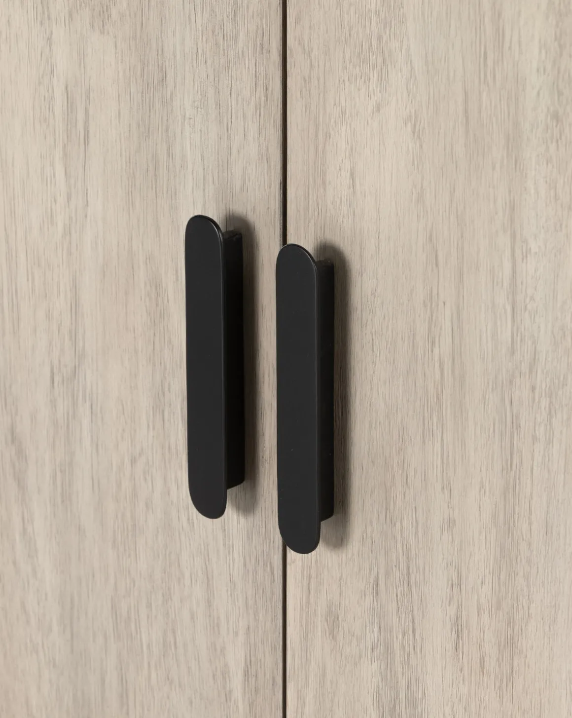 Nyx Sideboard