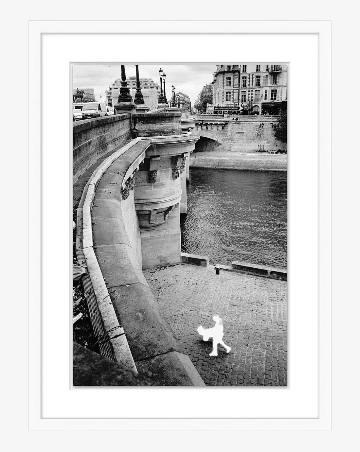 Parisian Promenade