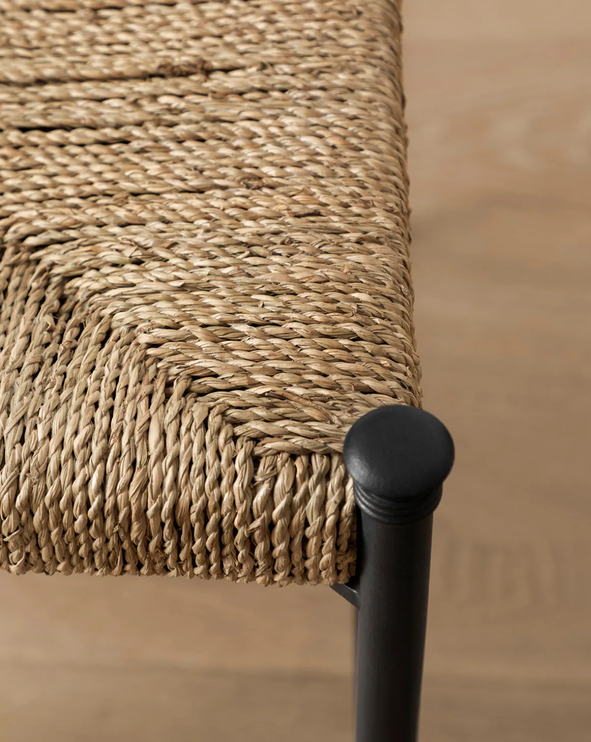 Peregrine Chair