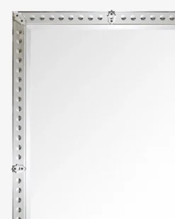 Truman Mirror