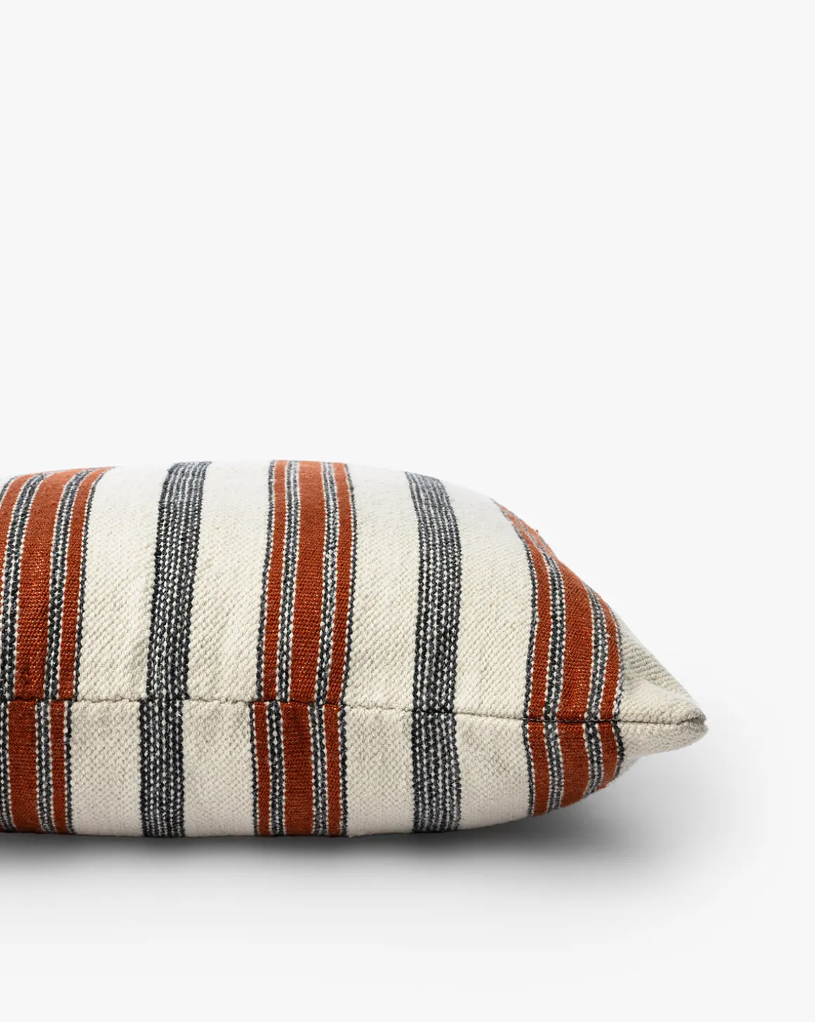 Yardley Indoor/Outdoor Pillow